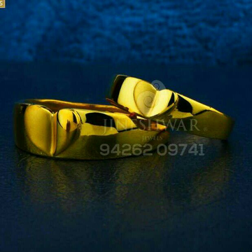 916 Heart Shape Gold Couple Ring