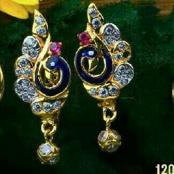 18Kt Gold Designer Ladies Earrings