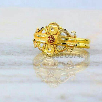 Fancy Plain Gold Ladies Ring LRG -0832