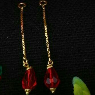 18Kt Gold Classic Ladies Earrings