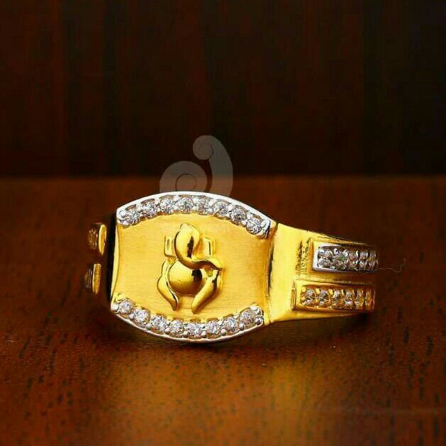 22ct Ganpati Design Cz Gents Ring