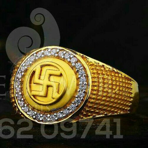 Gold Swastik Gents Ring 916
