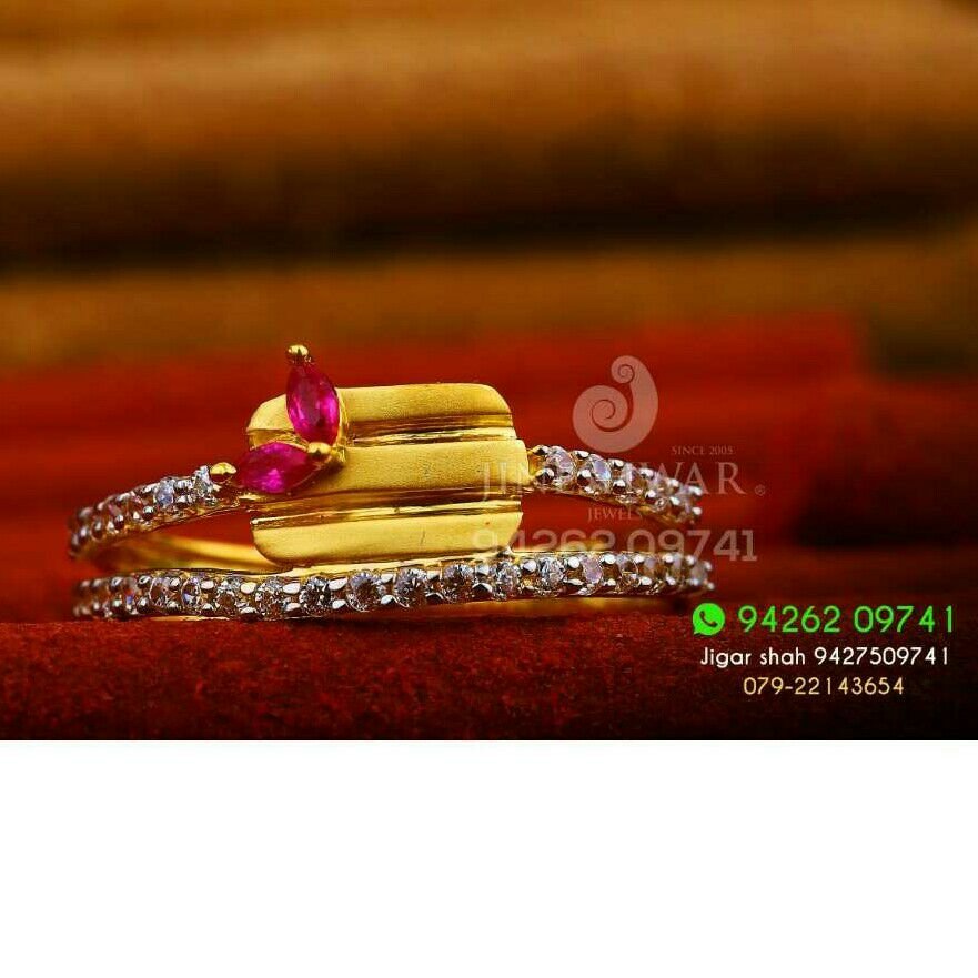 Attractive Cz Fancy Ladies Ring LRG -0233