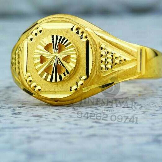 Simple casting Gold Gents Ring 916