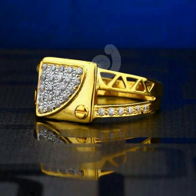 22ct Special Occation Were Gents Ring