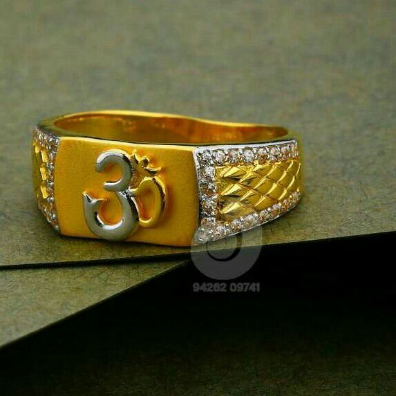 22ct Om Design Cz Ring