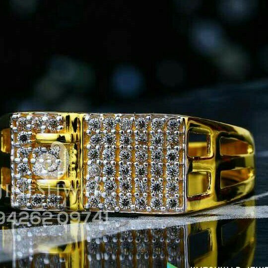 Gold Daimond Gents Ring 916