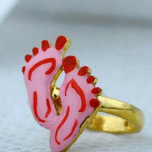 916 Attractive Baccha Ring